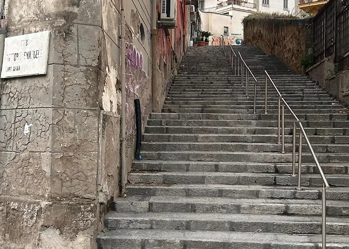 Intero Alloggio - Chiaia
