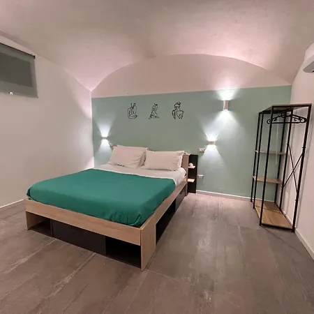 Intero Alloggio - Chiaia Naples Extérieur photo