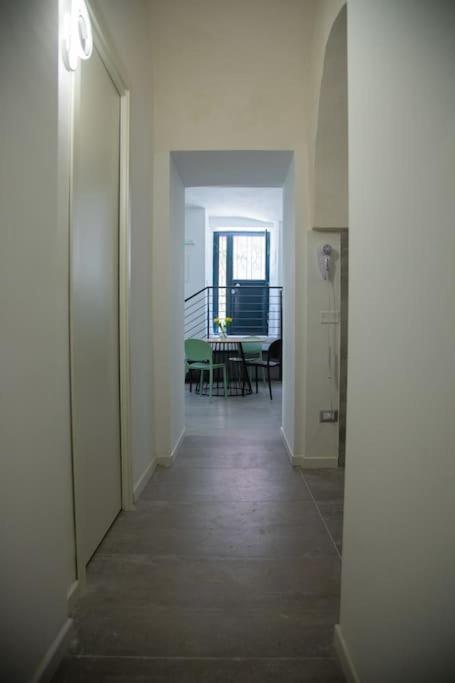 Intero - Chiaia Apartment Neapel